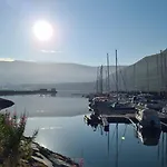Arctic Apartment, Free Parking, Close To The Center And Nature Tromsø