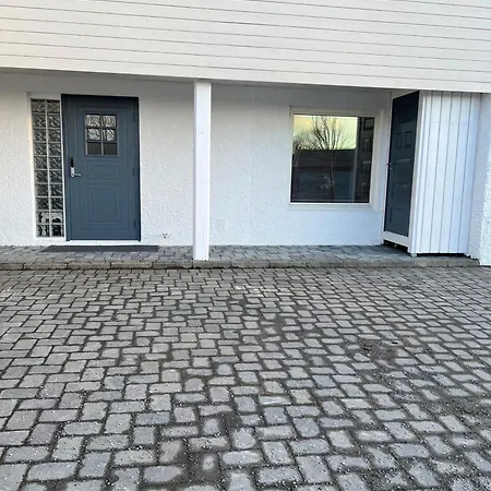 Cocy Sentral With Free Parking 42 Sqm Apartment *